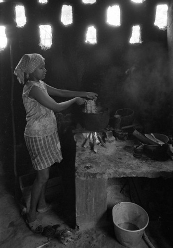 Woman cooking a turtle, San Basilio de Palenque, 1977