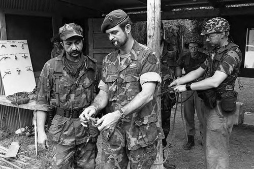 Claflin demonstrates rope tying, Liberal, 1982