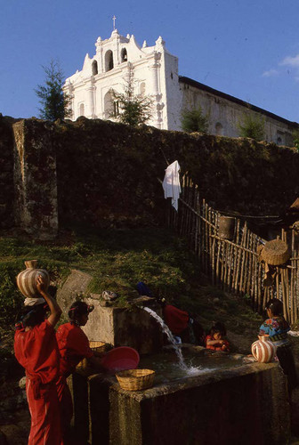 Mayan women and children fill their jugs of water, Chajul, 1982