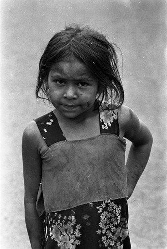 Young refugee girl, Berlín, Usulután, 1983