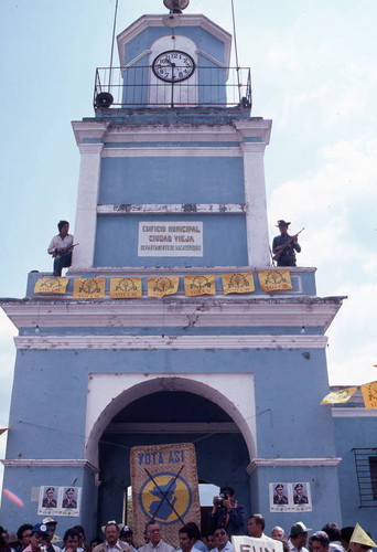 Presidential candidate Ángel Aníbal Guevara and his running mate, Ramiro Ponce Monroy standing at the bottom of the bell tower, Ciudad Vieja, 1982