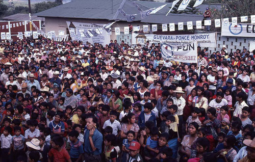 A crowd for Guevara and Ponce Monroy, Sacatepéquez, 1982