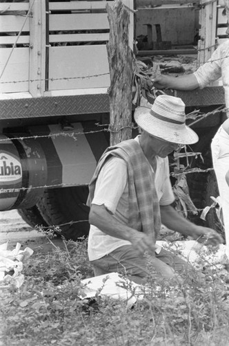 Loading the truck, La Chamba, Colombia, 1975