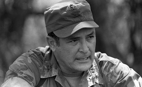 Col. John D. Waghelstein speaks, Ilopango, San Salvador, 1983