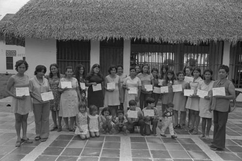 Artesanías de Colombia's workshop, La Chamba, Colombia, 1975