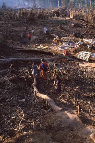 Guatemalan refugees, Puerto Rico, ca. 1983 — Calisphere