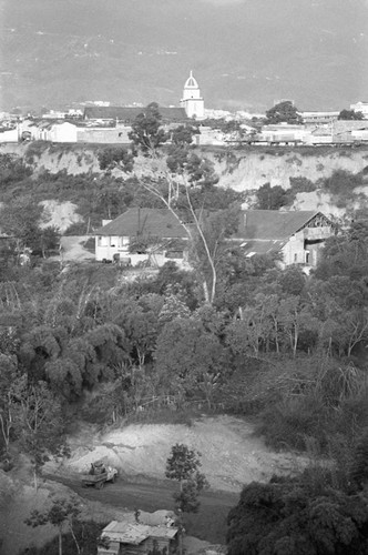 Soil erosion and the city, Bucaramanga, Colombia, 1975