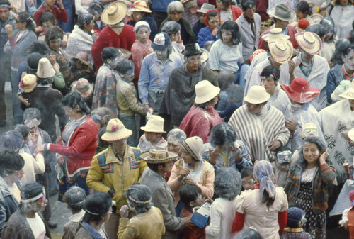 Large crowd at the Blacks and Whites Carnival, Nariño, Colombia, 1979