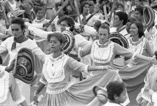 Cumbiamba Vendaval de Simón Bolívar performing, Barranquilla, Colombia, 1977