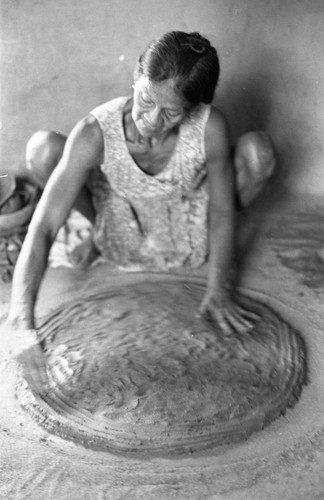 Woman making pottery, La Chamba, Colombia, 1975