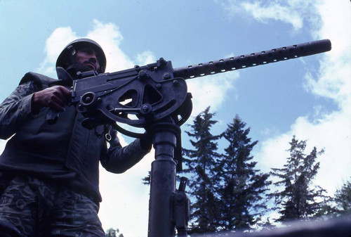 A soldier and a machine gun, Santa Cruz del Quiché, 1982