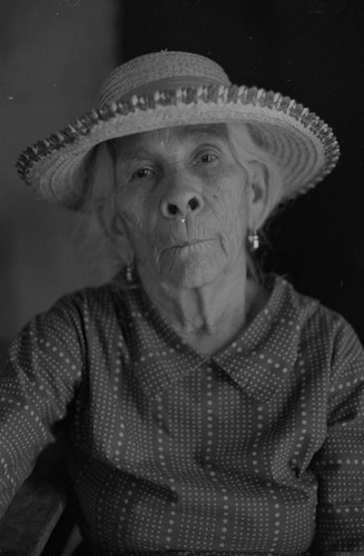 Portrait of an old woman, La Chamba, Colombia, 1975