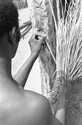 Broom making, San Basilio de Palenque, 1977