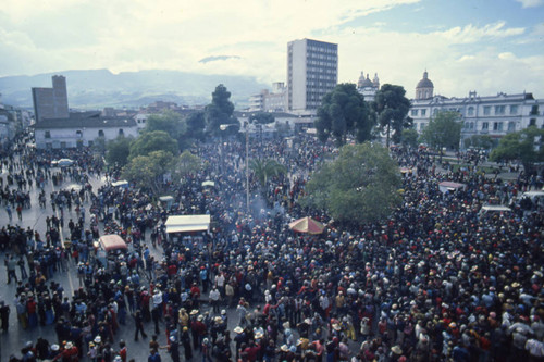 Large crowd at the Blacks and Whites Carnival, Nariño, Colombia, 1979