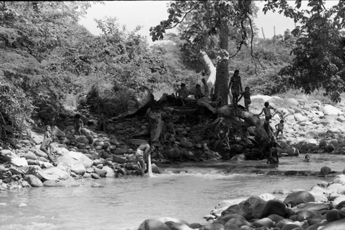 Children play in river, La Guajira, Colombia, 1976