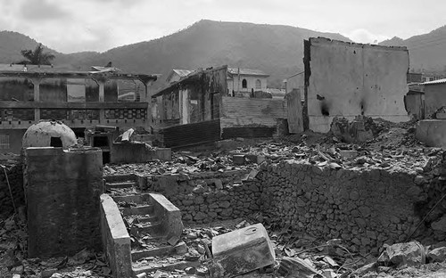 Destroyed buildings, Berlín, Usulután, 1983