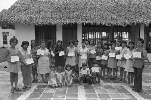 Artesanías de Colombia's workshop, La Chamba, Colombia, 1975