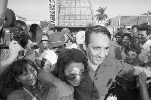 Crowd greets Duarte, San Salvador, 1982