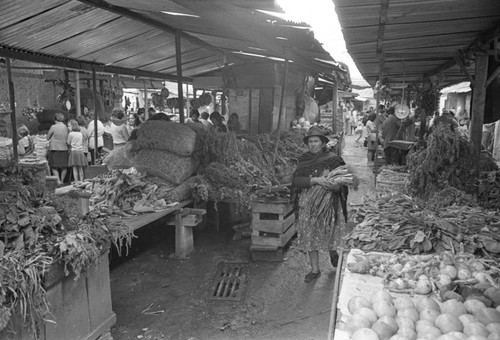 A day at a market, Tunjuelito, Colombia, 1977