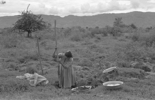 Woman working on the field, La Chamba, Colombia, 1975