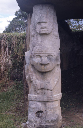 Double guardian stone statue, San Agustín, Colombia, 1975