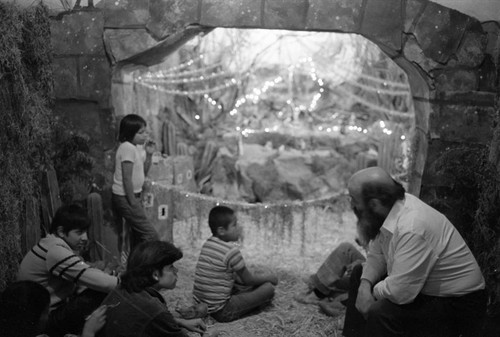 Man with children, Mexico City, 1982