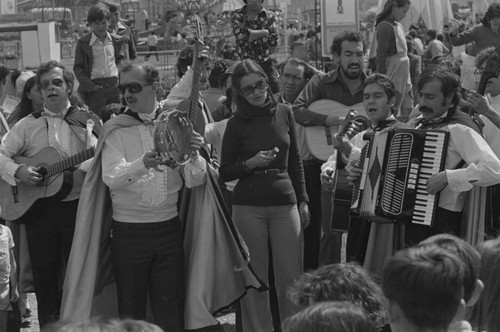 A band performs, Tunjuelito, Colombia, 1977