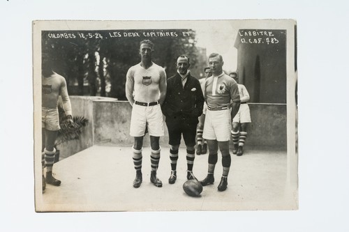 France versus United States at Colombes: The Two Captains and the Referee