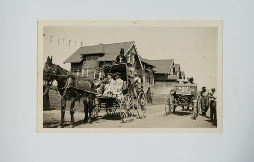 Picnic Day: Horseless Carriage