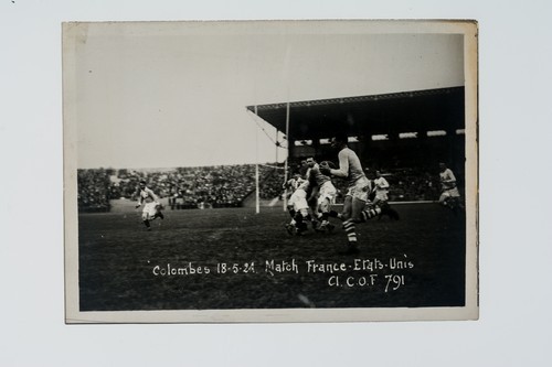 France versus United States at Colombes: Player Running with Ball