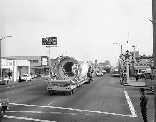 Atlas 104D Details: Move; Atlas Centaur Booster; AMR Date: 02/01/1961