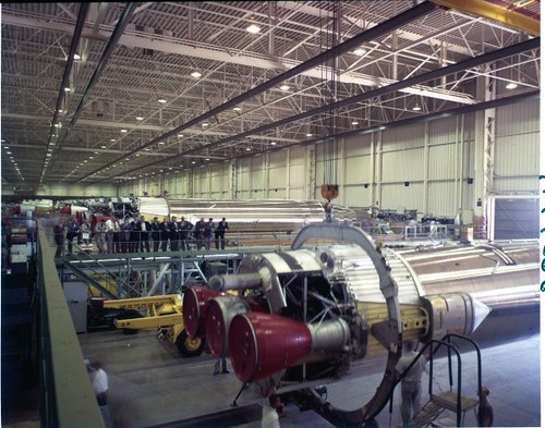 PictionID:42921890 - Catalog:14_002864 - Title:Atlas 34D, Weighing Details: Weights/Balance station with Astronaut Date: 09/22/1959 -