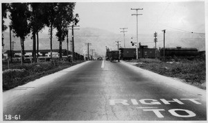 Grade crossing Alameda Street over Southern Pacific Railway, Burbank, Los Angeles County, 1928