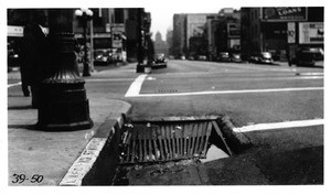 Looking north along west side of Hope Street from point south of Ninth Street, Los Angeles, 1939