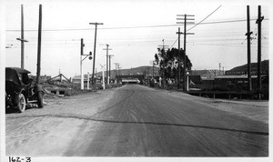 View of P.E. Railway crossing on National Boulevard near Culver City looking south along National Boulevard, Los Angeles, 1923