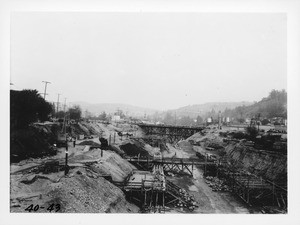 Arroyo Seco from old railroad trestle north of Avenue 26, looking north toward Pasadena Avenue, Los Angeles County, 1940