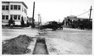 Trench across Vermont Avenue at its intersection with Sunset Boulevard, Los Angeles, 1922