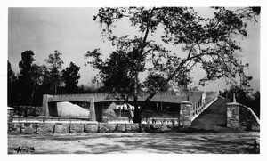 Pedestrian overpass in Sycamore Grove, Los Angeles County, 1941