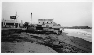 Looking south from foot of Bicknell Street, Santa Monica, showing typical heavy erosion between Pico Boulevard and Crystal Pier, Los Angeles County, 1940