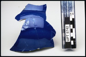 Medium fragments (rounded vessel)