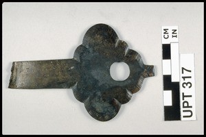 Ornamental key (?)