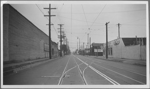 North on Maple Ave. north of Jefferson