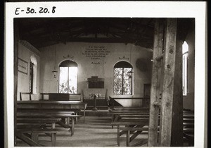 Inneres der Kirche in Mangamba