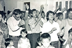 Church service of a Nepali congregation in Kathmandu - always including worship and prayer