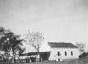 Arcot, South India. Sengalmodu Church. In front a shelter made by palm leaves, for the celebrat