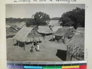 Village along the Mangoky River in the Beroroha district, Madagascar