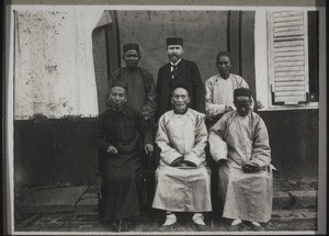 Church council in Hoschuwan in 1914