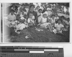 Teachers and children at a picnic at Dalian, China