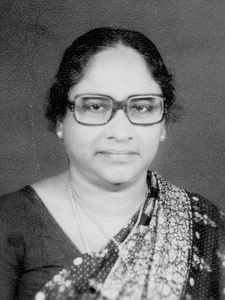 South Arcot District, 1981. University Lecturer Edna Chandrasekharan, Cuddalore College. Manage