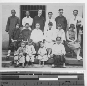 Fr. Flanagan's congregation at Wuzhou, China, 1930